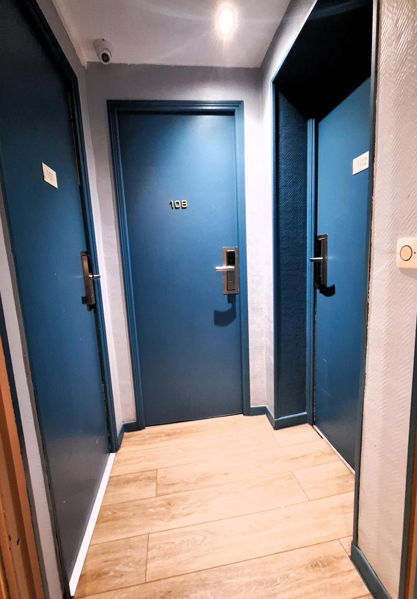 Hotel Hipotel Gambetta République Parigi