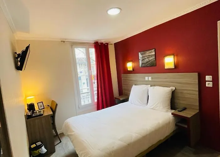 Hipotel Paris Gambetta Republique